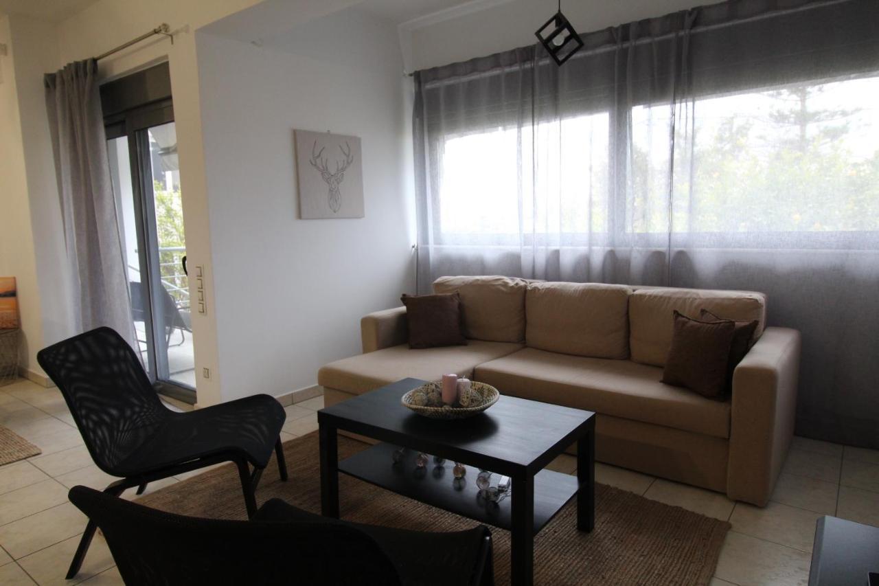 Lovely 2-Bedroom Apartment Athènes Extérieur photo